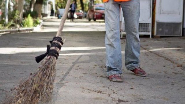 O femeie din Cahul bătută de frate. Agresorul va presta muncă în folosul comunității