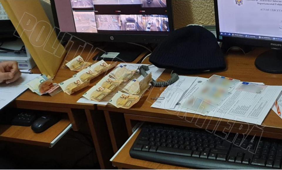 Cinci acte falsificate și o tentativă de corupție