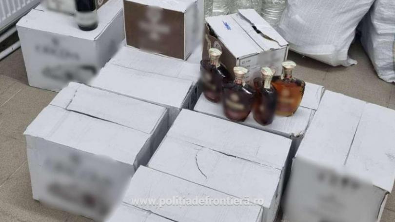 A încercat să intre în România cu peste 240 de litri de alcool, dar nu a trecut vama Oancea