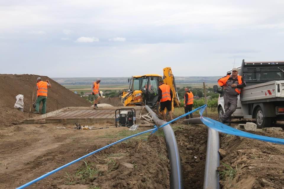 La Cucoara este extins sistemul de irigare cu 2,8 km