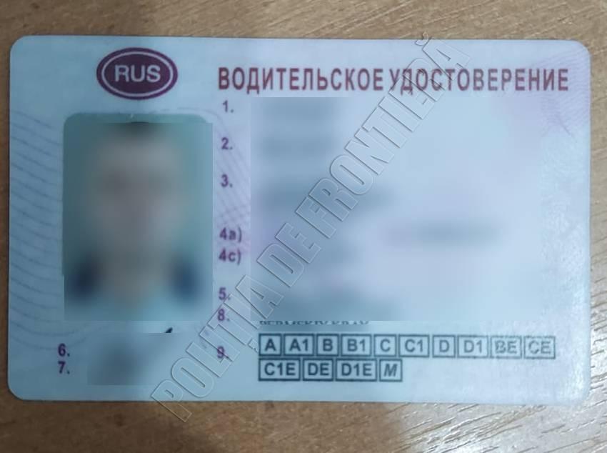 Șofer profesionist cu permis pentru 14 categorii falsificat
