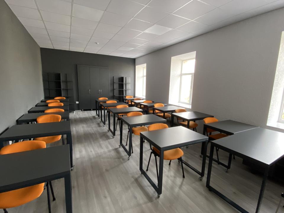 FOTO// Cum arată un bloc al Universității de Stat din Cahul după investiția de 453 mii euro