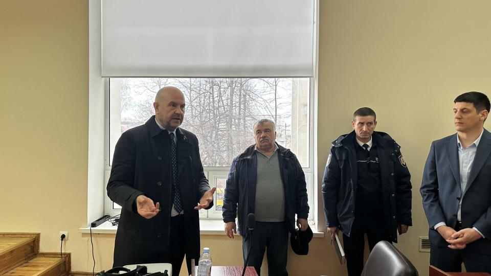 „Nu avem ce vorbi cu dumneavoastră” Agricultorii din Cahul nu au dorit să discute cu Ministrul Vladimir Bolea