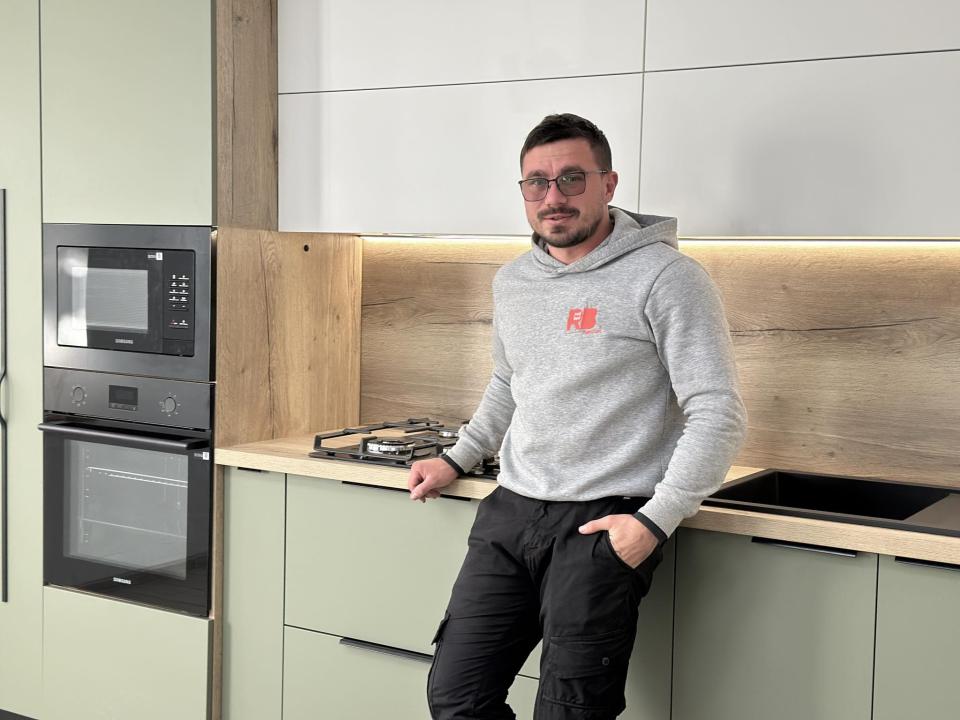 Din culisele RedBed — afacere de familie în Cahul. Interviu cu Stepan Untilov