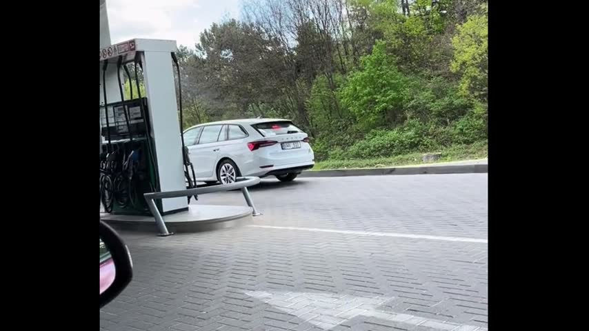 Mașini-capcană ale Poliției, pe trasee din țară: Pot identifica vitezomanii și chiar vehicule în căutare