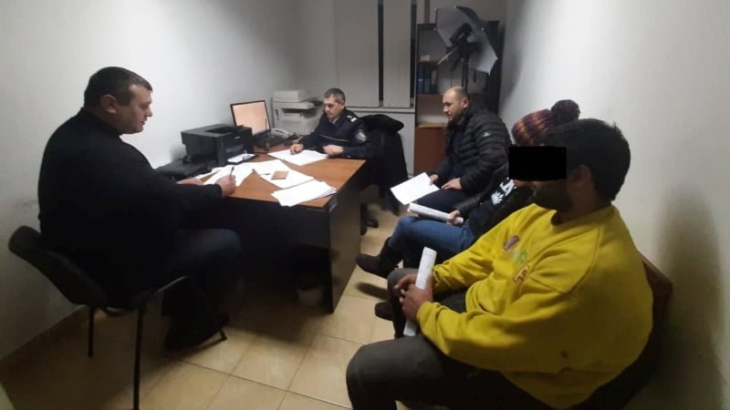 La Cahul au fost reținuți doi cetățeni străini,care au intrat ilegal în țară