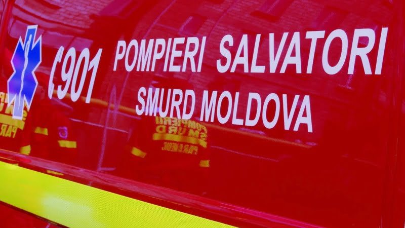 Accident pe traseul Cahul-Taraclia. A fost nevoie de intervenția echipajului de la descarcerare
