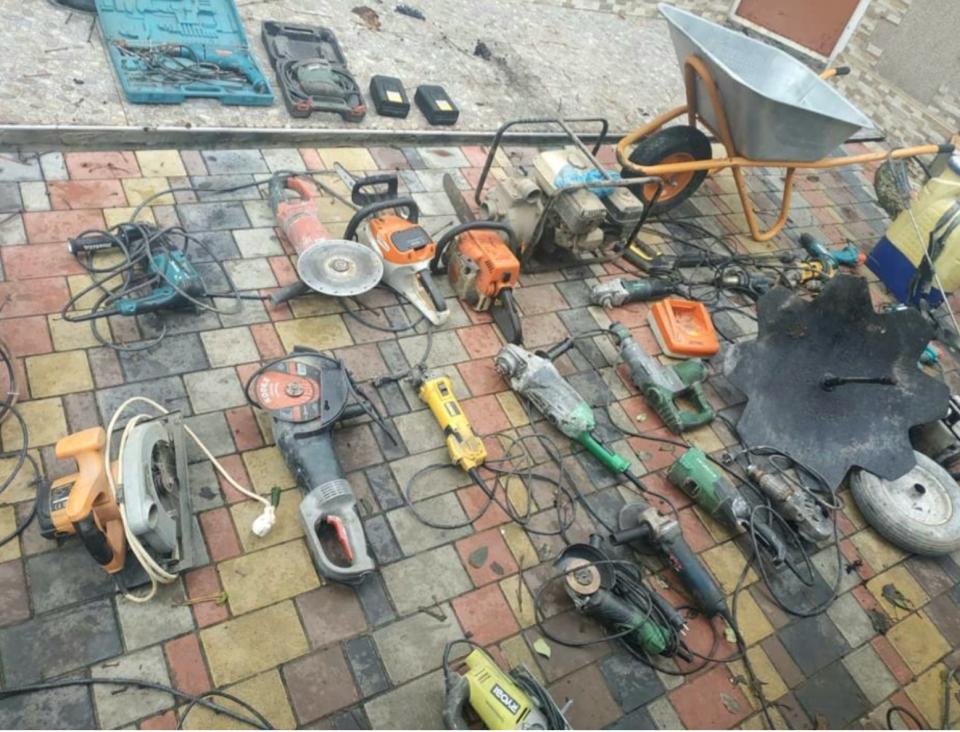 Alte zece episoade de furturi din avutul proprietarului descoperite de polițiștii din Cahul /FOTO
