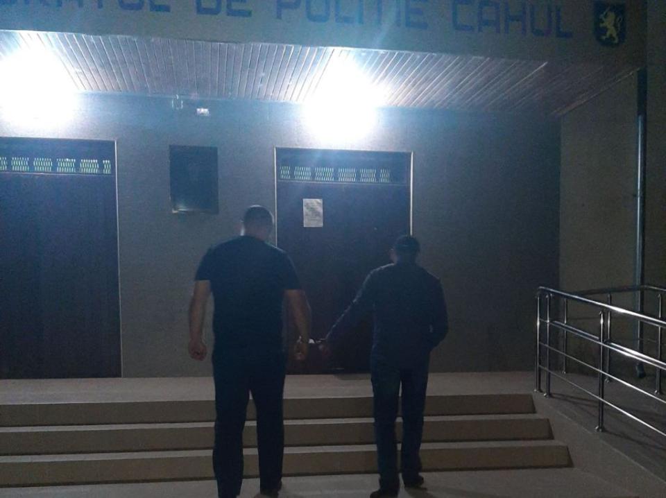 Un cetățean străin a fost reținut de către ofițerii BMA pentru mai multe infracțiuni săvârșite în sudul țării