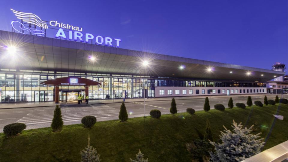 Prima etapă de modernizare a platformei de îmbarcare-debarcare pasageri a Aeroportului Internațional Chișinău a fost finalizată