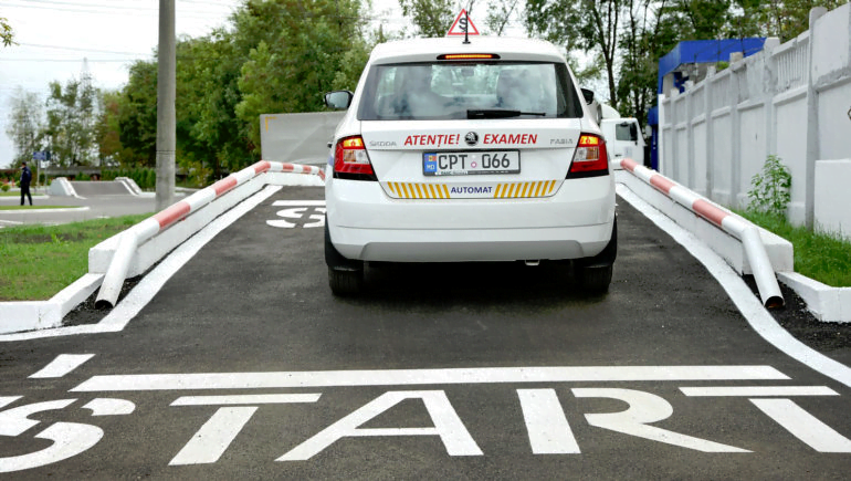 Începând cu 4 iunie la Cahul va reîncepe examinarea viitorilor conducători auto