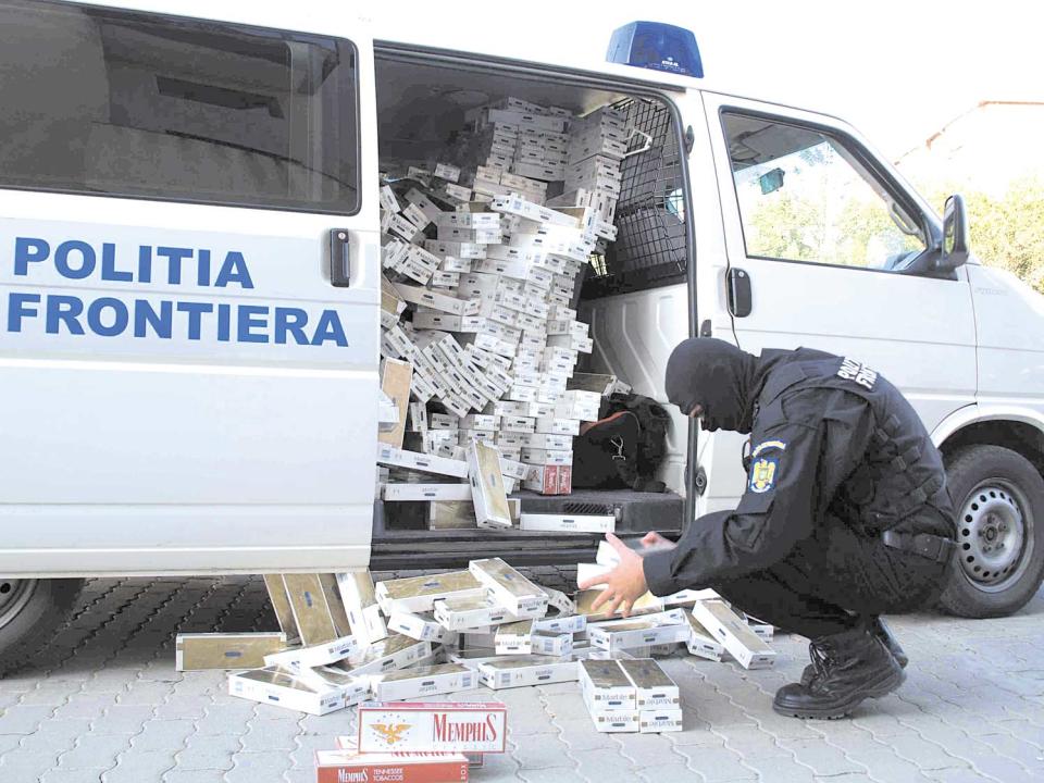 În Republica Moldova, contrabanda cu ţigări a devenit un fenomen greu de stăpânit