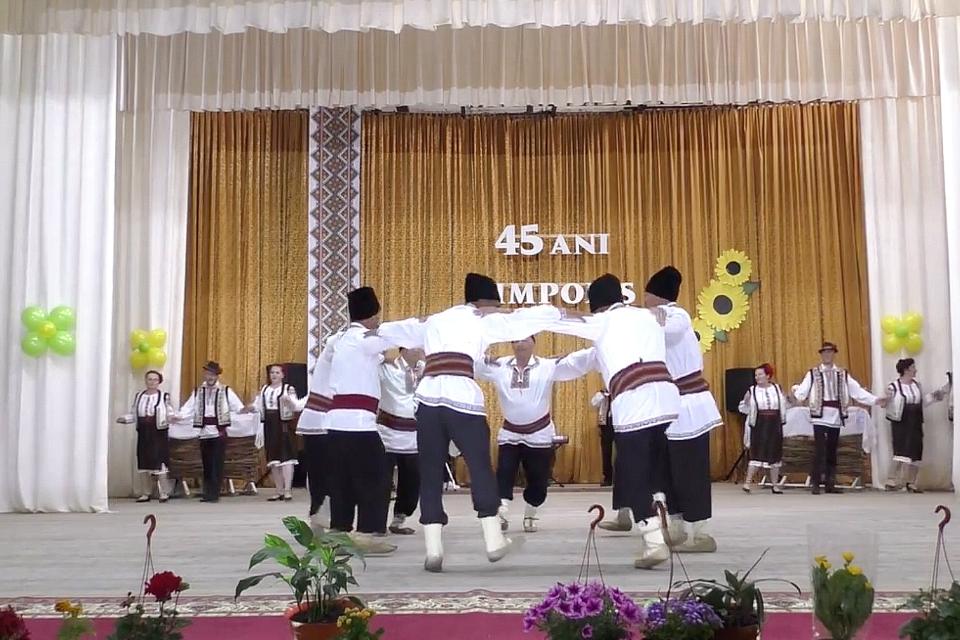 S-a stins din viață după ce a terminat dansul