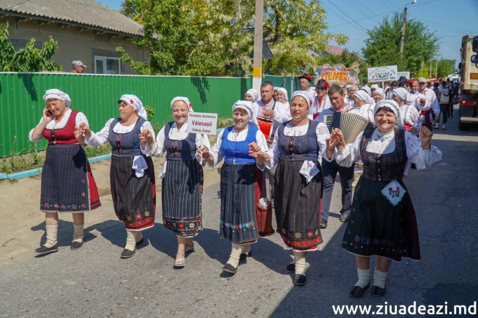 Festivalul Național Etno-folcloric 