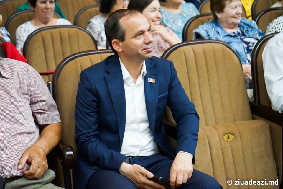 Nicolae Dandiș mesaj pentru lucrătorii medicali: Suntem foarte recunoscători pentru ceea ce faceți, pentru că este vorba de dăruire