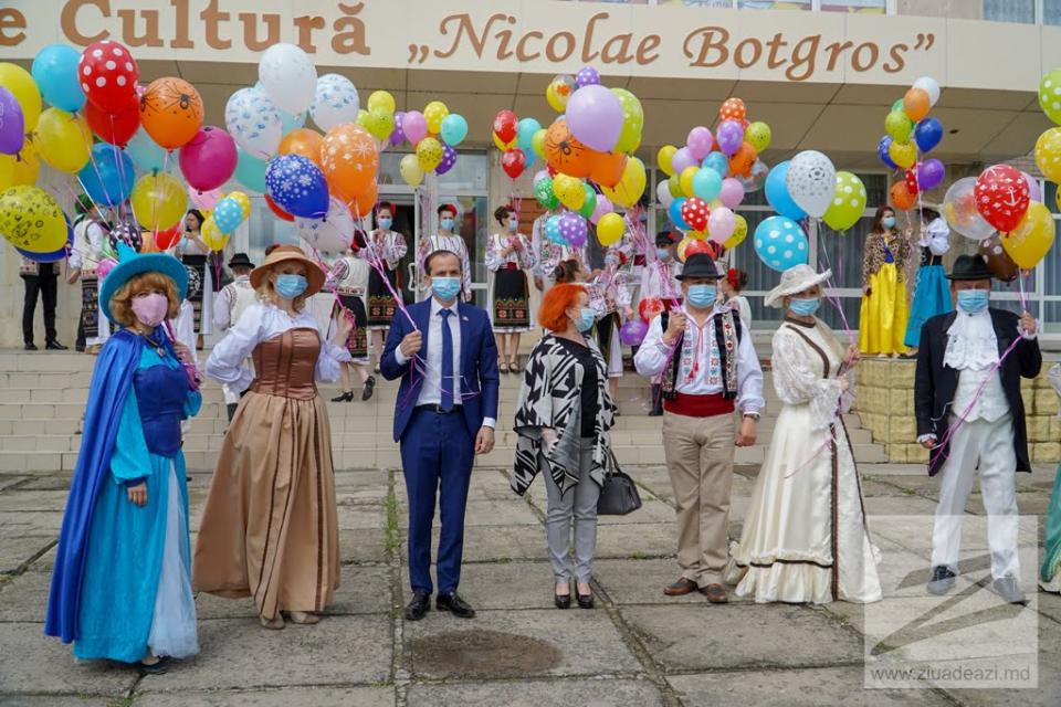 Cum au fost felicitați copii de 1 iunie la Cahul // foto