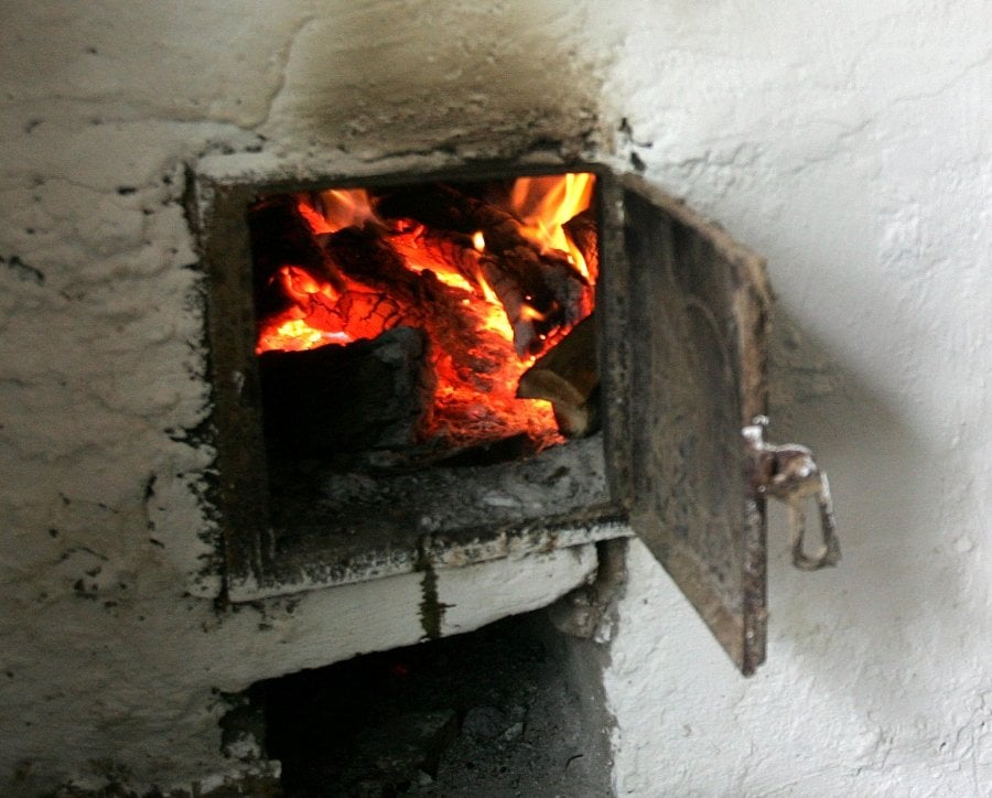 O tânără de 17 ani din Cahul a ajuns la spital  în urma intoxicației cu monoxid de carbon