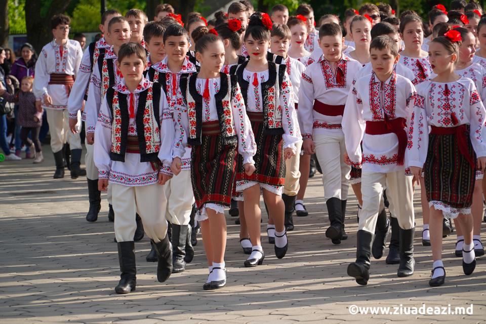 Mândră-i Hora la Cahul // Reportaj FOTO