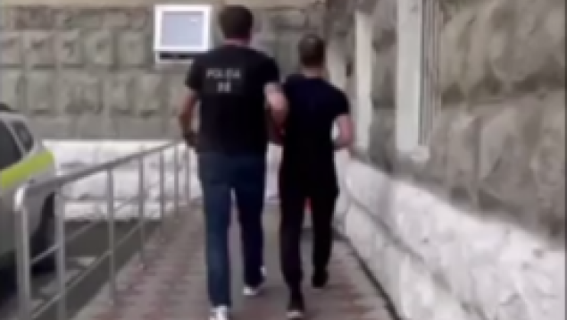 Молодой человек арестован за публикацию секс-видео на платформе Only Fans