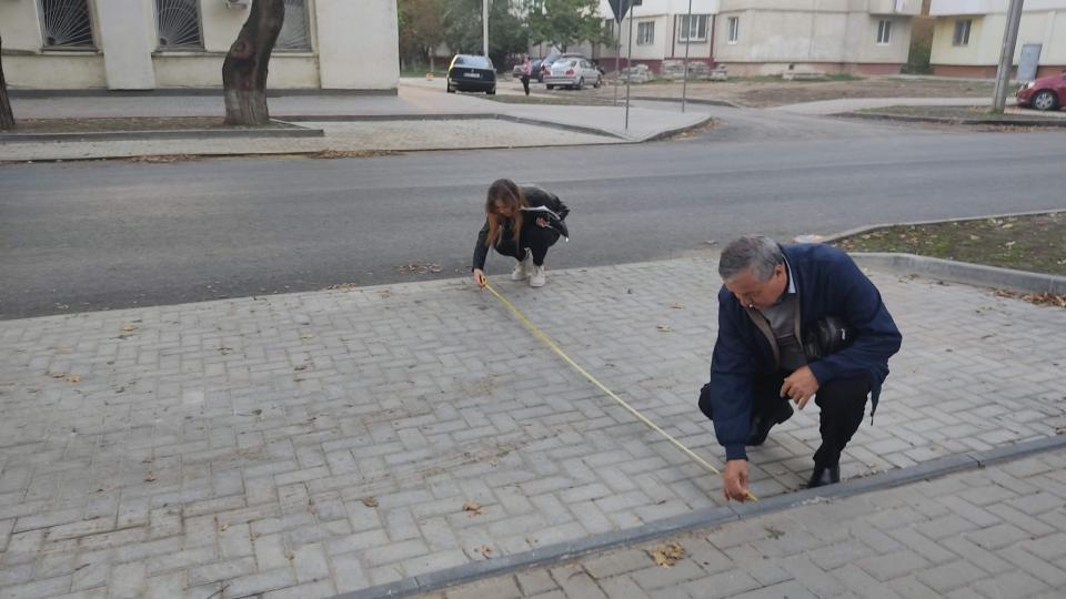 Continuă monitorizarea executării lucrărilor de reparație a drumurilor din Cahul // FOTO