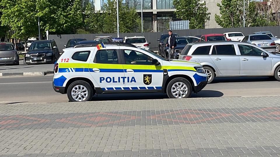Detalii despre accidentul de la Badicul Moldovenesc: Șoferul a lovit cu mașina un biciclist, l-a lăsat să zacă la pământ și a fugit din țară