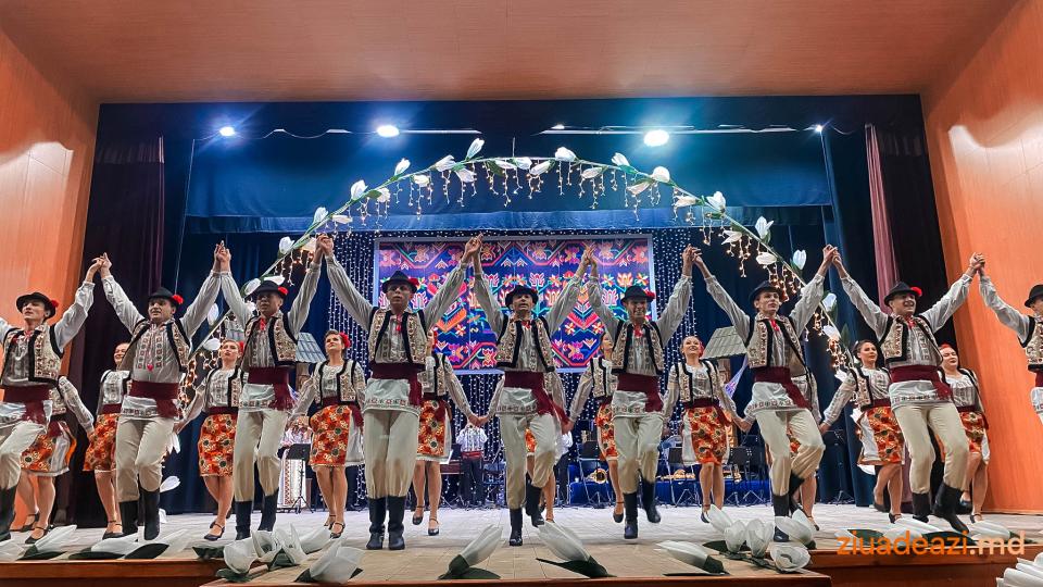 Reportaj FOTO // Mărțișor 2024 Cahul - spectacolul de deschidere a festivalului