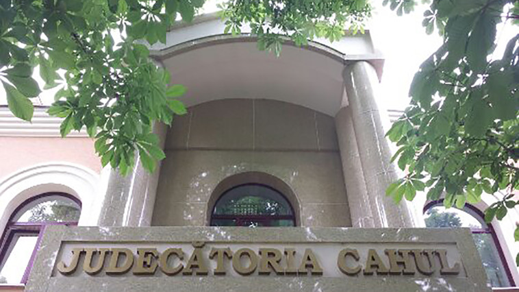 Președintele raionului Cahul a fost plasat în arest la domiciliu pentru 30 de zile