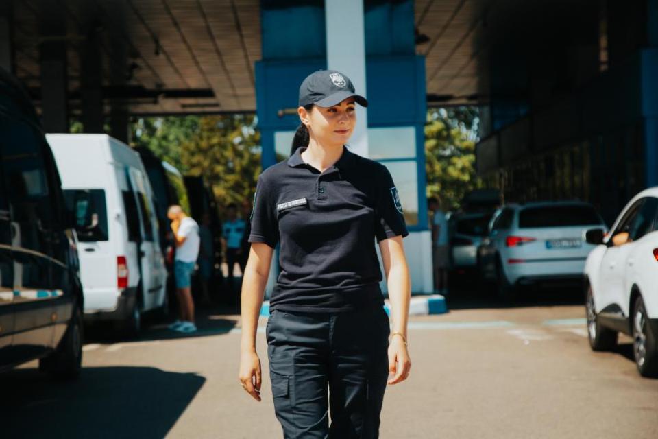 Poliția de Frontieră vine cu unele recomandări pentru persoanele care vor să petreacă sărbătorile naționale în afara țării