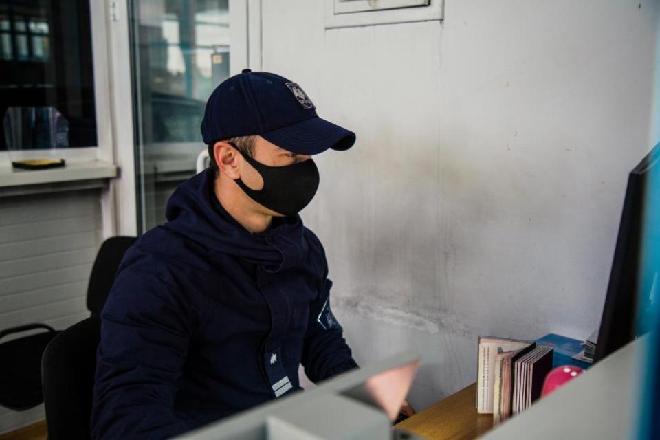 Două acte false au fost ridicate de la un conațional de polițiștii de frontieră de la Cahul