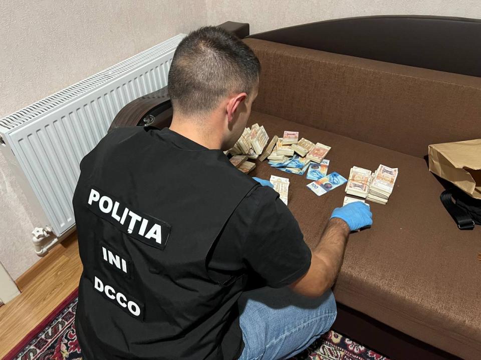 Percheziții la Cahul și Chișinău: Membrii unui grup criminal organizat, implicat în activități de contrabandă, furturi și spălare de bani