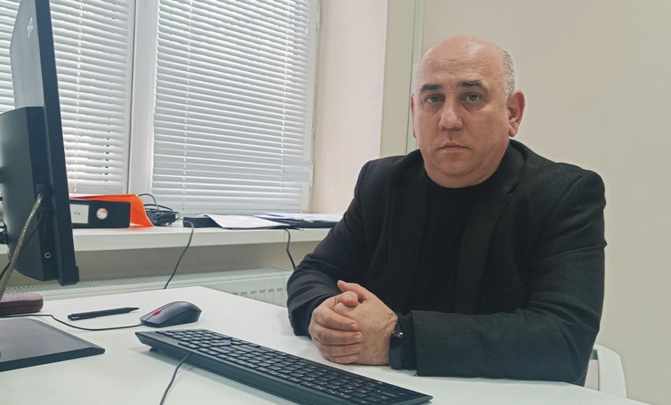 Codul îl scriau în caiet și întrebau dacă e scris corect sau nu.  Interviu cu Eugen Pîrvan