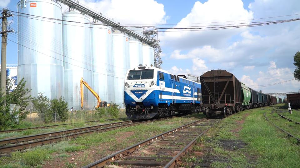FOTO// Tronsonul de cale ferată ”Tighina - Basarabeasca - Giurgiulești” - în plin proces de reabilitare