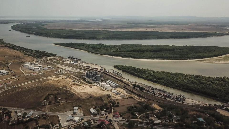 Ar putea fi lansată o rută directă maritimă și fluvială între porturile Giurgiulești și Poti din Georgia