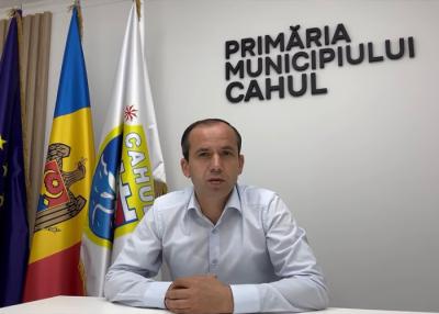 Primarul municipiului Cahul, Nicolae Dandiș, îndeamnă cetățenii să participe la vot pe 20 octombrie