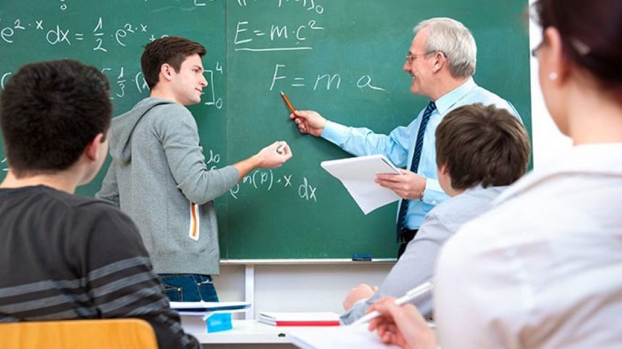 Sindicatele solicită Guvernului majorarea salariilor profesorilor: ,,Sunt insuficiente pentru a asigura un trai decent''