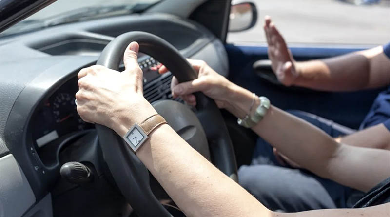 Doar 51 la sută dintre candidații înscriși la examenele de obținere a permisului de conducere susțin din prima încercare proba teoretică și doar 23% - proba practică