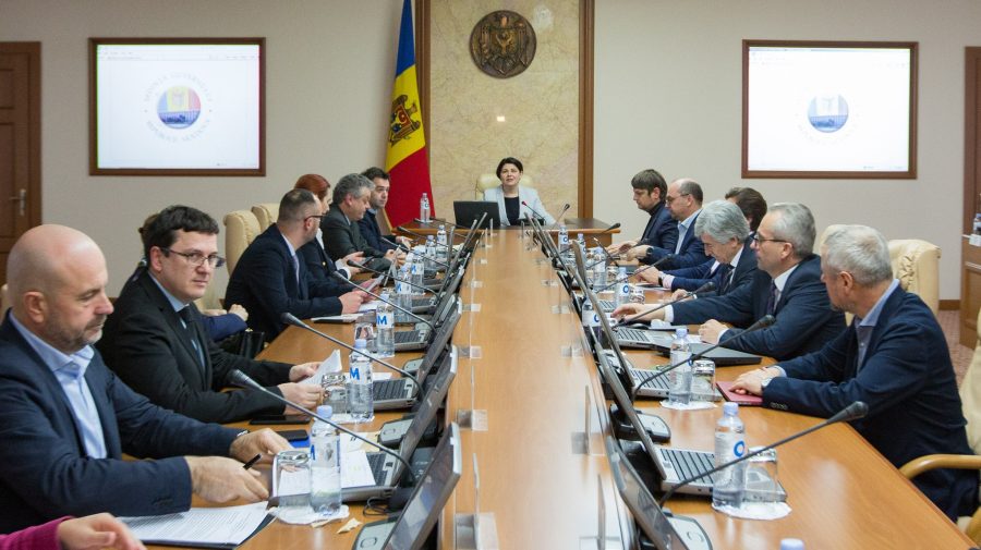 Guvernul a aprobat volumele maxime compensate și prețurile compensate la energie
