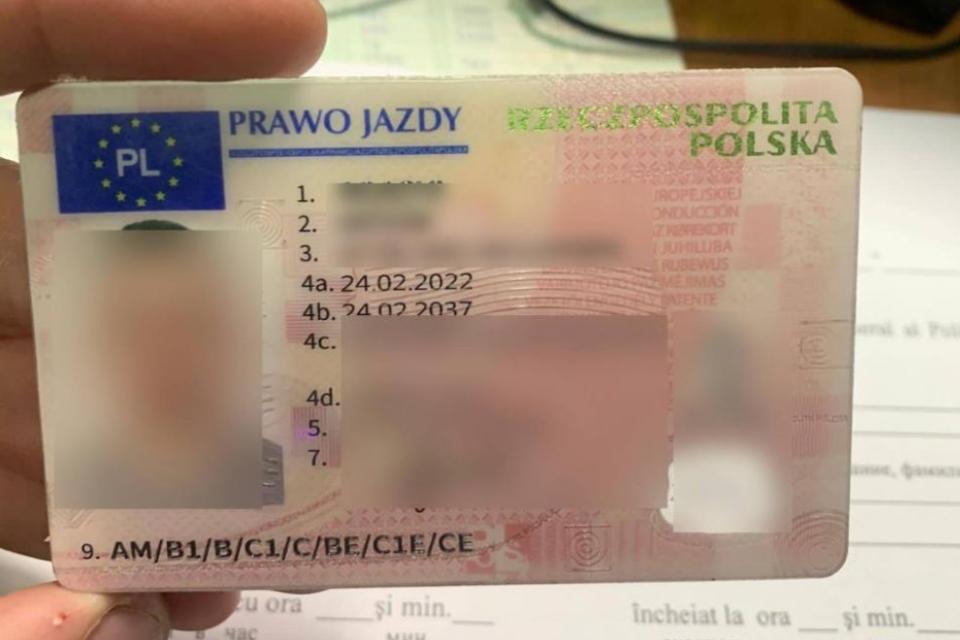 Trei cazuri de fraudă în documente oficiale depistate de polițiștii de frontieră ai DR SUD