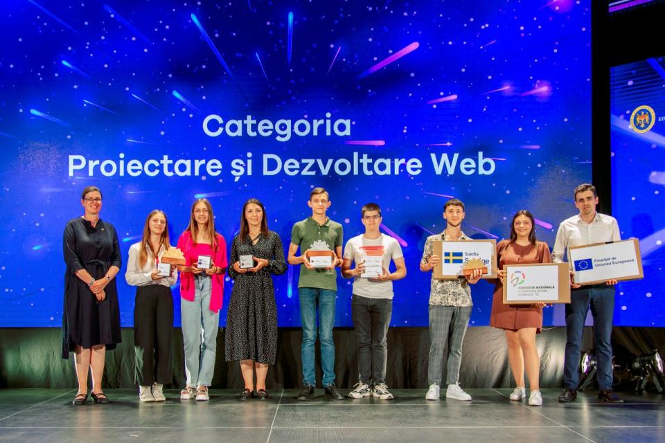 Educație digitală pentru viitor: Startup City Cahul inaugurează 6 laboratoare digitale în școlile din sudul țării
