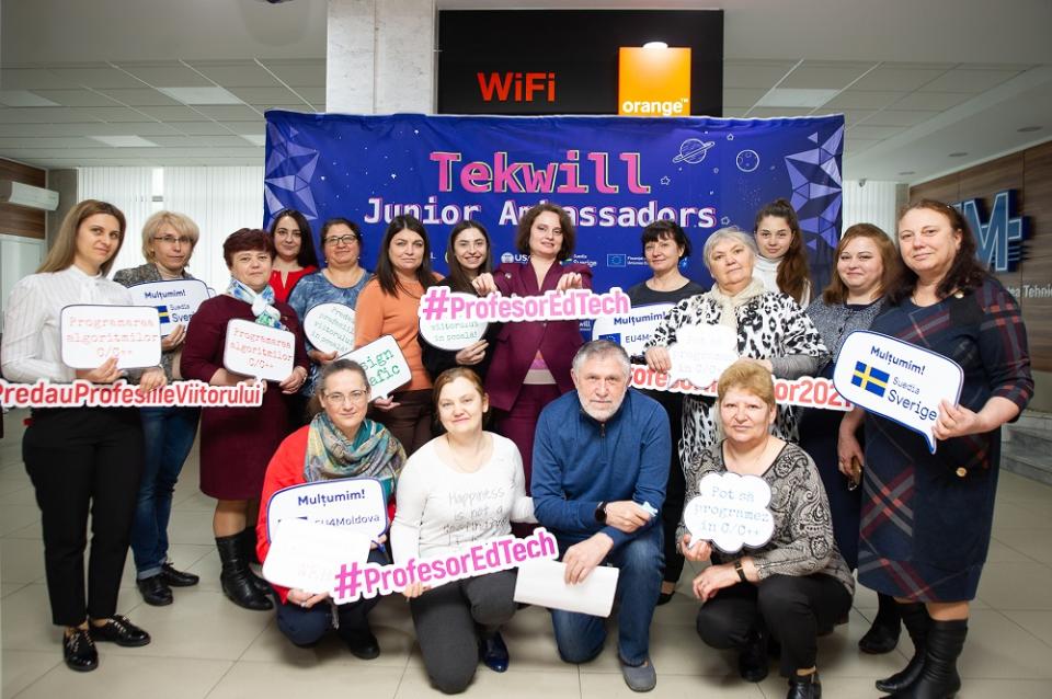 Elevii din Cahul, în căutarea soluțiilor IT pentru problemele comunitare, la Tekwill Junior Ambassador