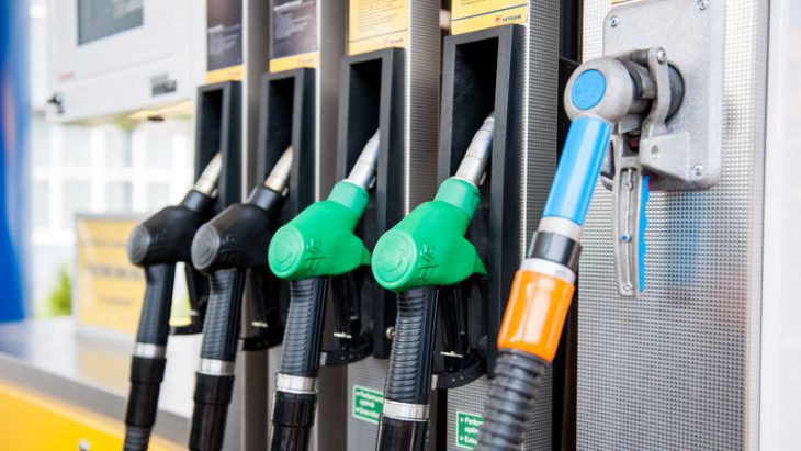 Expert în energetică: Majorarea prețurilor la carburanți are acoperire politică