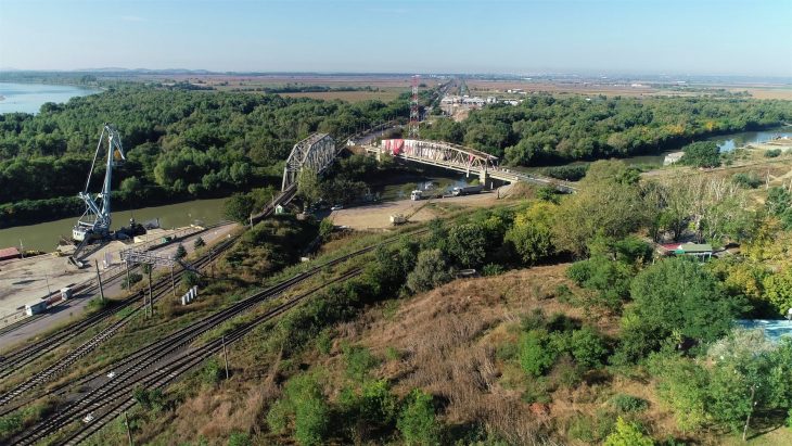 Podul rutier de frontieră peste râul Prut, între localitățile Galați și Giurgiulești va fi consolidat