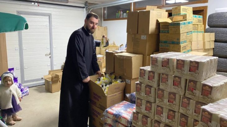 FOTO// Peste 8 000 kg de produse alimentare și de igienă  au fost donate nevoiașilor din sudul țării