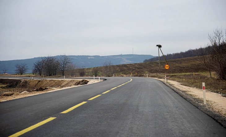 Cum arată în prezent traseul R34  între Hânceşti, Leova şi Cantemir, reparaţia căruia va mai dura un an