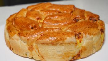 Rețeta delicioasă a posmezilor cu brânză — bunătatea tradițională din sudul Moldovei