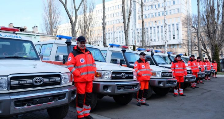 Douăzeci de ambulanțe noi au fost donate echipelor de asistență medicală urgentă din R. Moldova