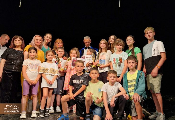 Teatrul Studio „Masca” din Cahul a revenit acasă cu mai multe premii din România