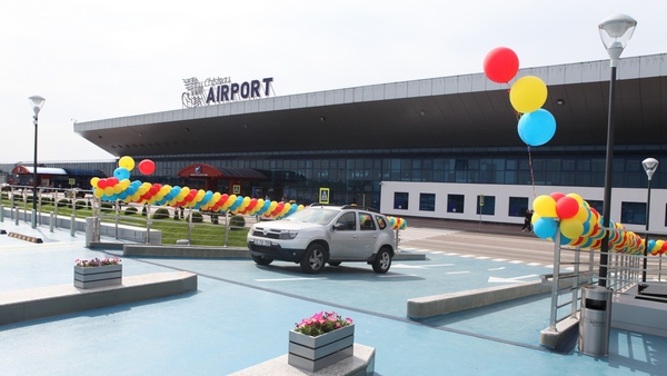 A fost revizuită politica tarifară pentru parcarea din perimetrul aeroportului; Care sunt noile prețuri