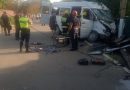 UPDATE: Accident grav: Un microbuz implicat într-un accident rutier la Larga Nouă /FOTO