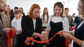 Bugetarea participativă la L.T. Ion Creangă: Au fost inaugurate două zone de relaxare pentru elevi
